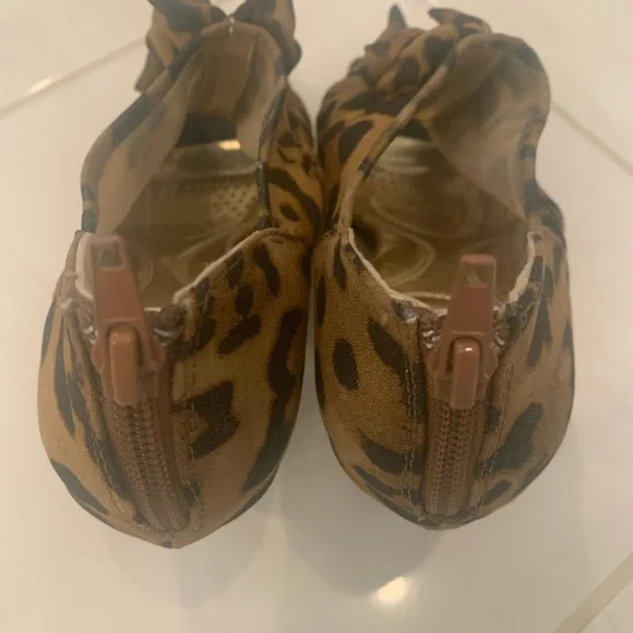 Woman’s Peep toe heels - Picture 3 of 6